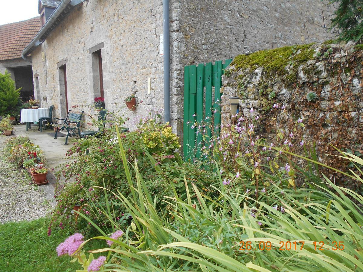 לינה וארוחת בוקר Sainte-Mère-Église Ferme Manoir La Fiere מראה חיצוני תמונה