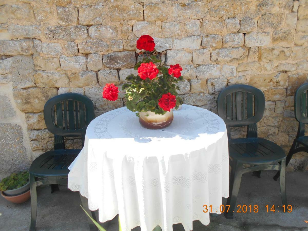לינה וארוחת בוקר Sainte-Mère-Église Ferme Manoir La Fiere מראה חיצוני תמונה