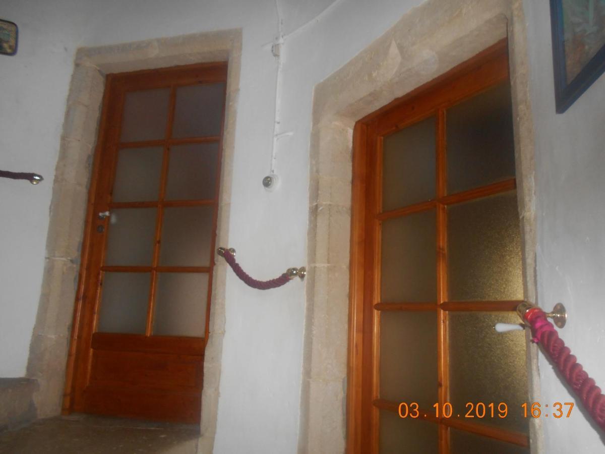לינה וארוחת בוקר Sainte-Mère-Église Ferme Manoir La Fiere מראה חיצוני תמונה